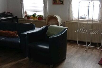 Wohnung Stadtoldendorf - 3 Zimmer, 83 m&sup2;, 430&euro; | Angebot:25906125