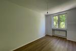 **LuxusWohnung mit Balkon !!**