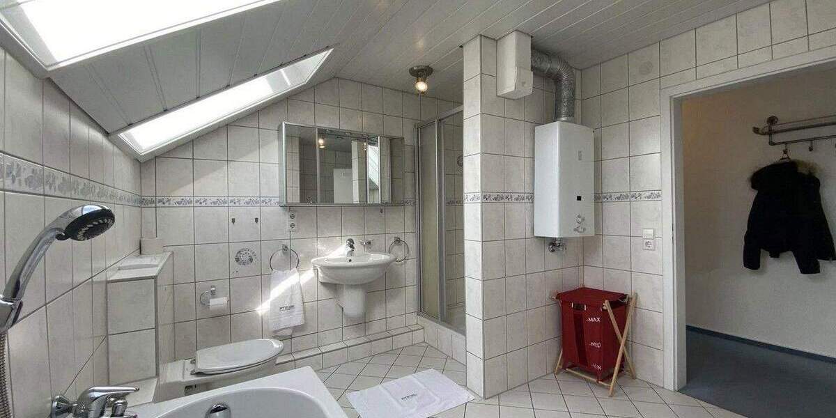 Etagenwohnung Sindelfingen Mitte - 2 Zimmer, 61 m&sup2;, 820&euro; | Angebot:24974355