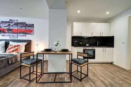 Zimmer Reutlingen - 1 Zimmer, 1.050&euro; | Angebot:27226021