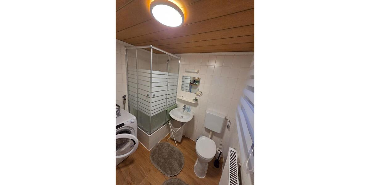 Wohnen auf Zeit Tiefenbronn - 1 Zimmer, 30 m&sup2;, 830&euro; | Angebot:26219655