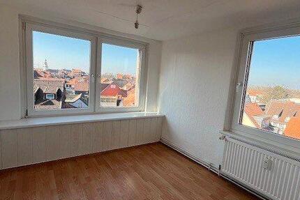 Wohnung Wolfenbüttel - 3.5 Zimmer, 139 m&sup2;, 695&euro; | Angebot:26578305
