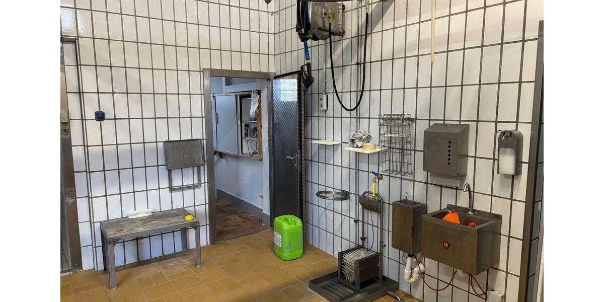 Gewerbeobjekt Deggendorf - 800&euro; | Angebot:25049083