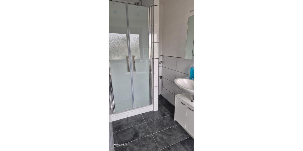 Wohnen auf Zeit Northeim - 3 Zimmer, 100 m&sup2;, 45&euro; | Angebot:26139892