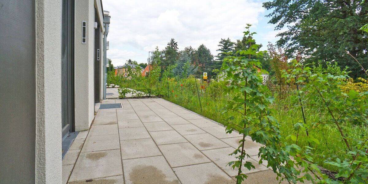 Etagenwohnung Dresden Naußlitz - 3 Zimmer, 81 m&sup2;, 1.215&euro; | Angebot:25821097