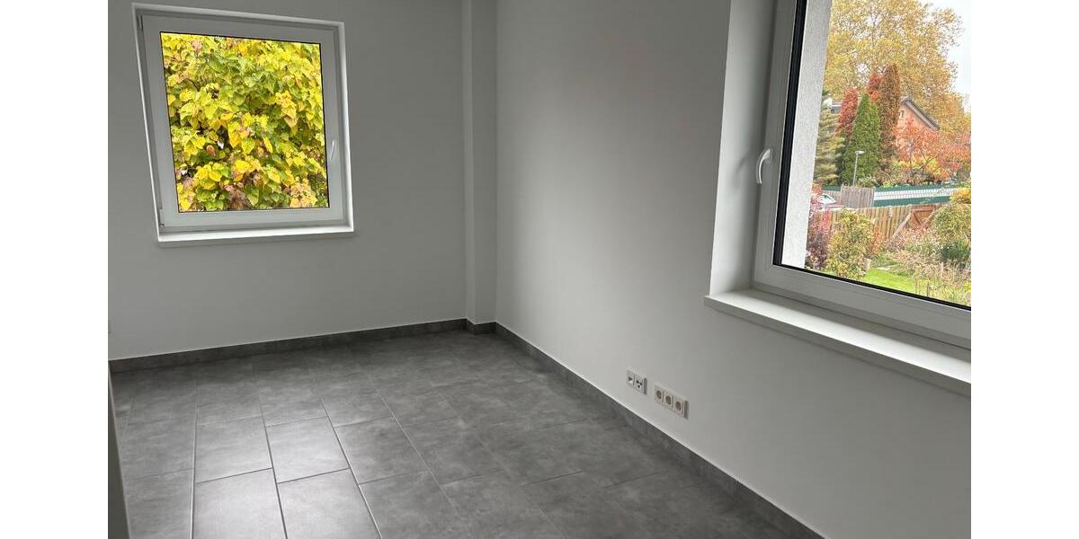 Etagenwohnung Köln Chorweiler - 4.5 Zimmer, 120 m&sup2;, 1.800&euro; | Angebot:26375140