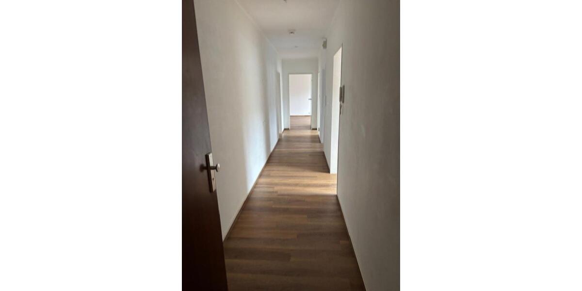 Etagenwohnung Kassel Vorderer Westen - 3 Zimmer, 65 m&sup2;, 780&euro; | Angebot:25960060