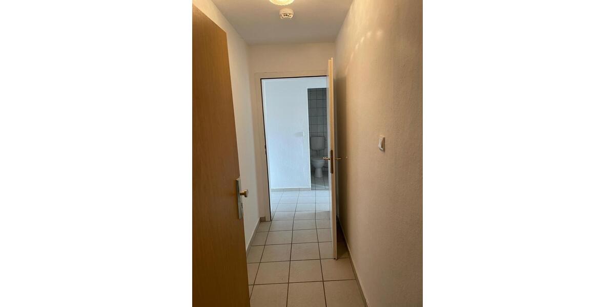 Erdgeschoßwohnung Köthen (Anhalt) - 1 Zimmer, 31 m&sup2;, 233&euro; | Angebot:18989176