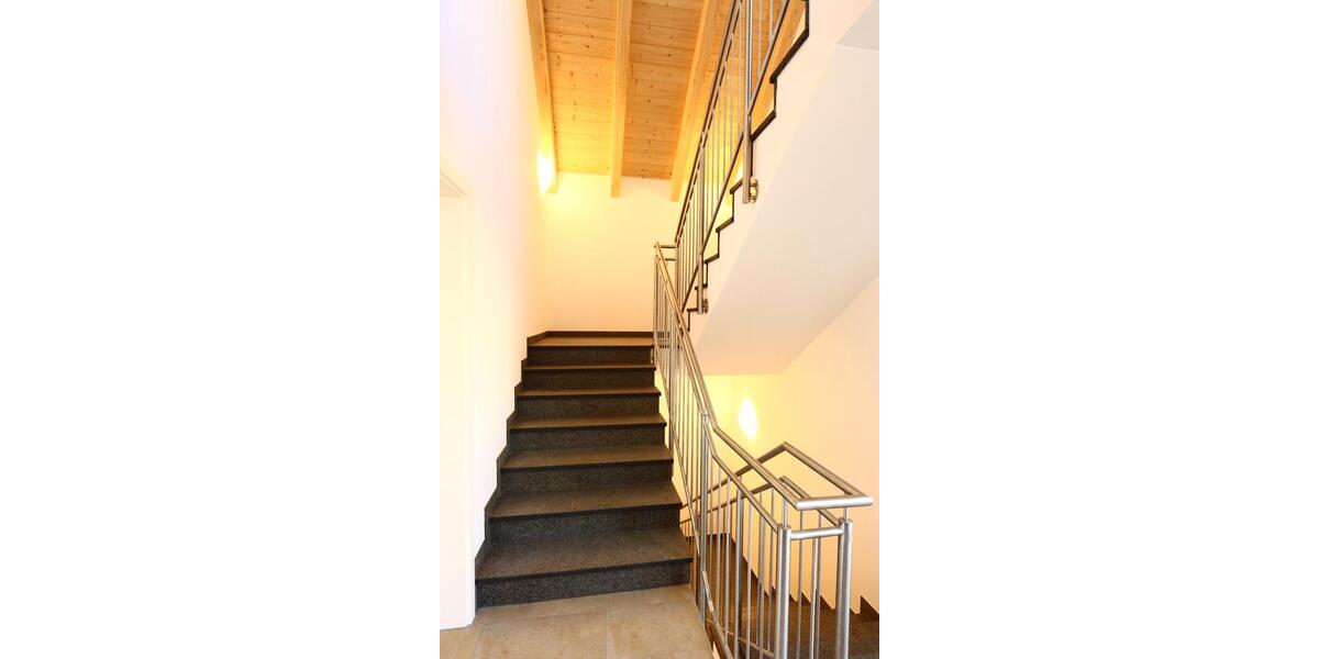 Dachgeschoßwohnung Zwiesel - 3 Zimmer, 85 m&sup2;, 990&euro; | Angebot:24351768