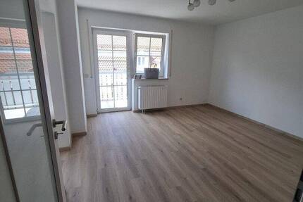 Wohnung Pfaffenhofen Pfaffenhofen a d Ilm - 2 Zimmer, 40 m&sup2;, 700&euro; | Angebot:26820017