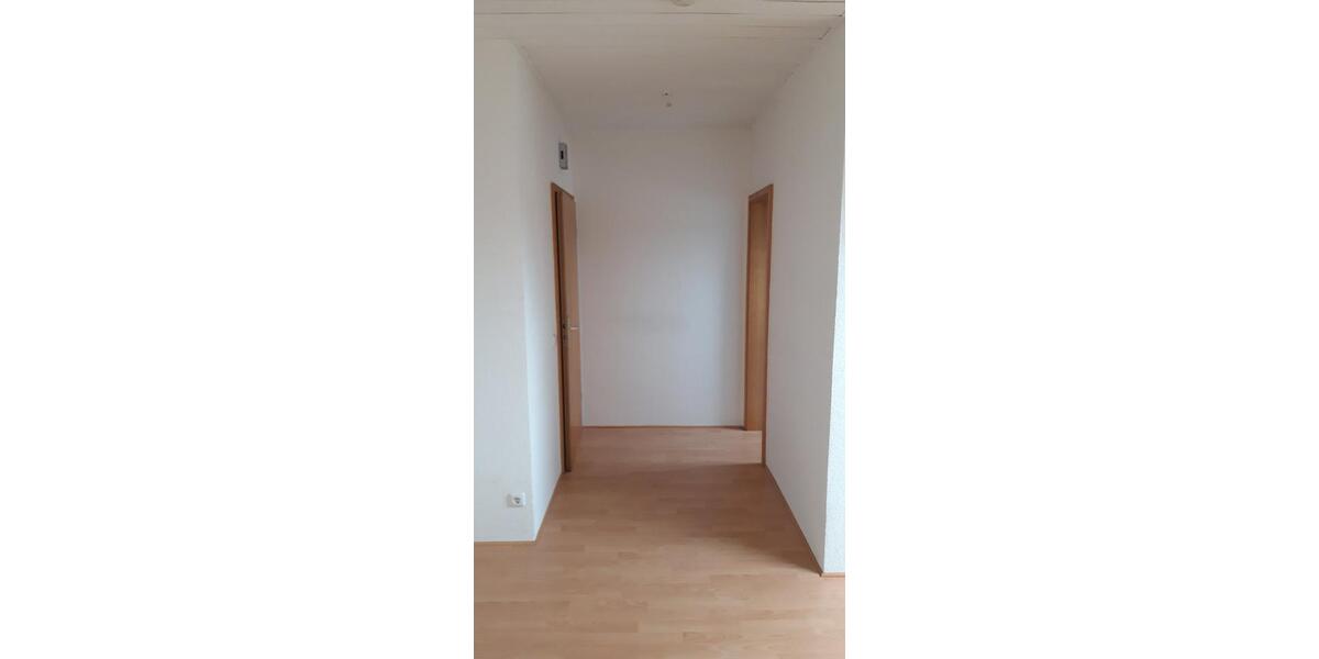 Dachgeschoßwohnung Essen Stadtbezirk VII - 2.5 Zimmer, 48 m&sup2;, 570&euro; | Angebot:26153579