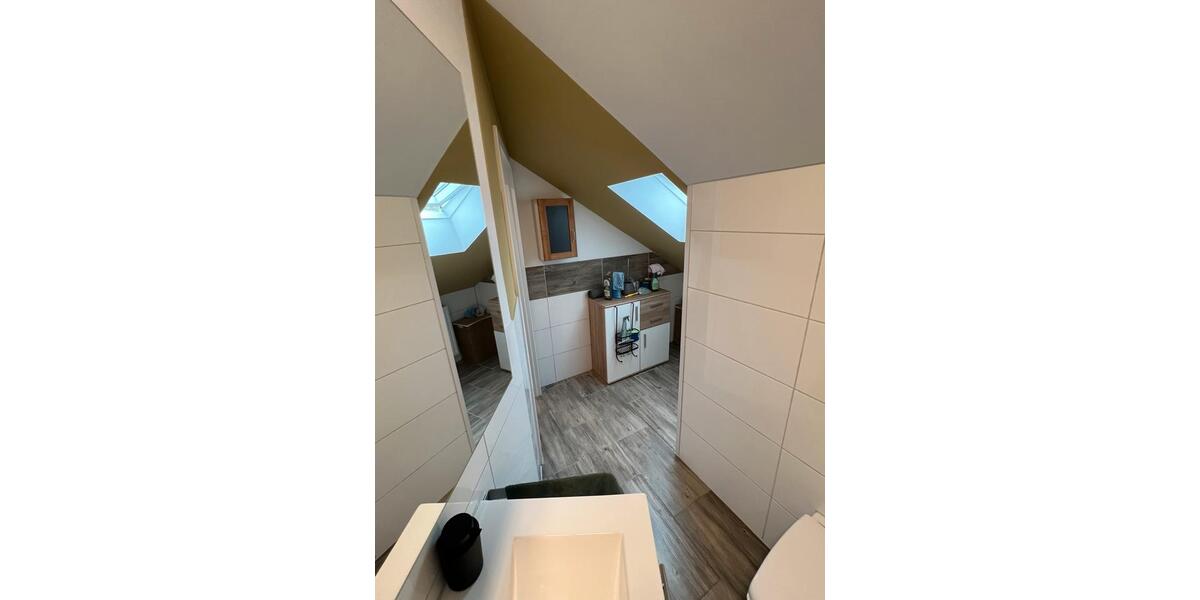 Dachgeschoßwohnung Uelzen - 2 Zimmer, 60 m&sup2;, 800&euro; | Angebot:26255713