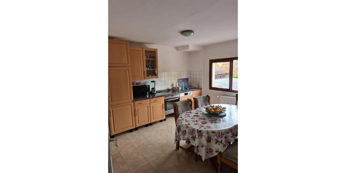 Erdgeschoßwohnung Pforzheim Brötzingen - 4 Zimmer, 90 m&sup2;, 1.300&euro; | Angebot:24840628