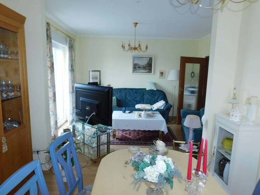 Helle, schöne 2-Zimmer-Wohnung im 2. OG mit Balkon im Lindenhof in Barrien!