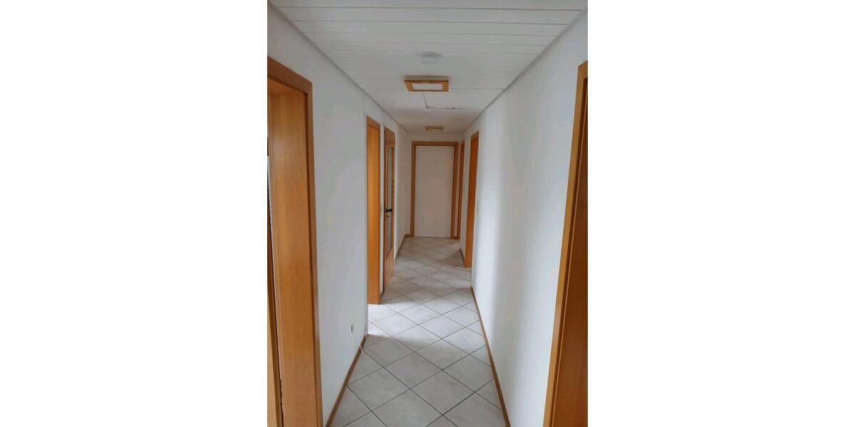 Dachgeschoßwohnung Westerheim - 2.5 Zimmer, 75 m&sup2;, 850&euro; | Angebot:26619590