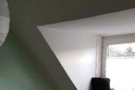 WG-Zimmer im Dachgeschoss