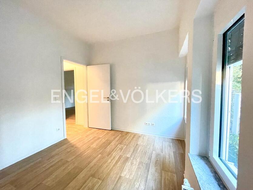 Frisch renovierte 2-Raum-Wohnung mit Terrasse im beliebten Stadtfeld zimmer