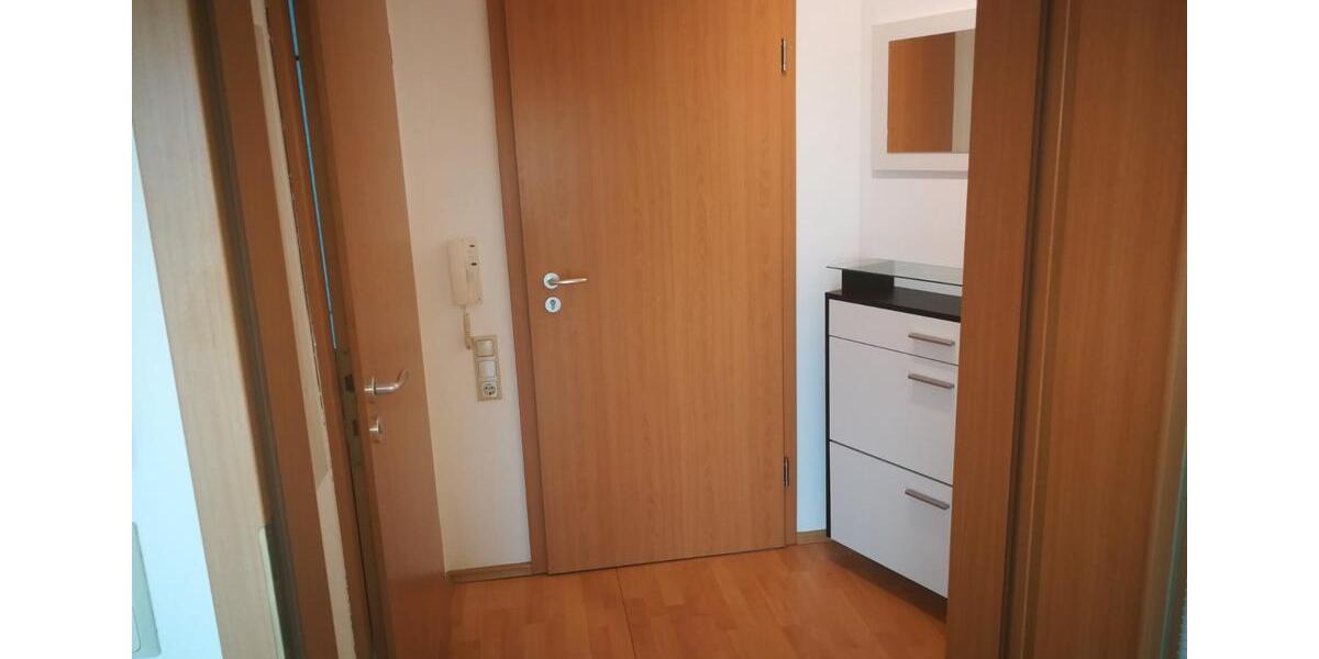 Etagenwohnung Schöllnach - 1 Zimmer, 24 m&sup2;, 290&euro; | Angebot:26577658