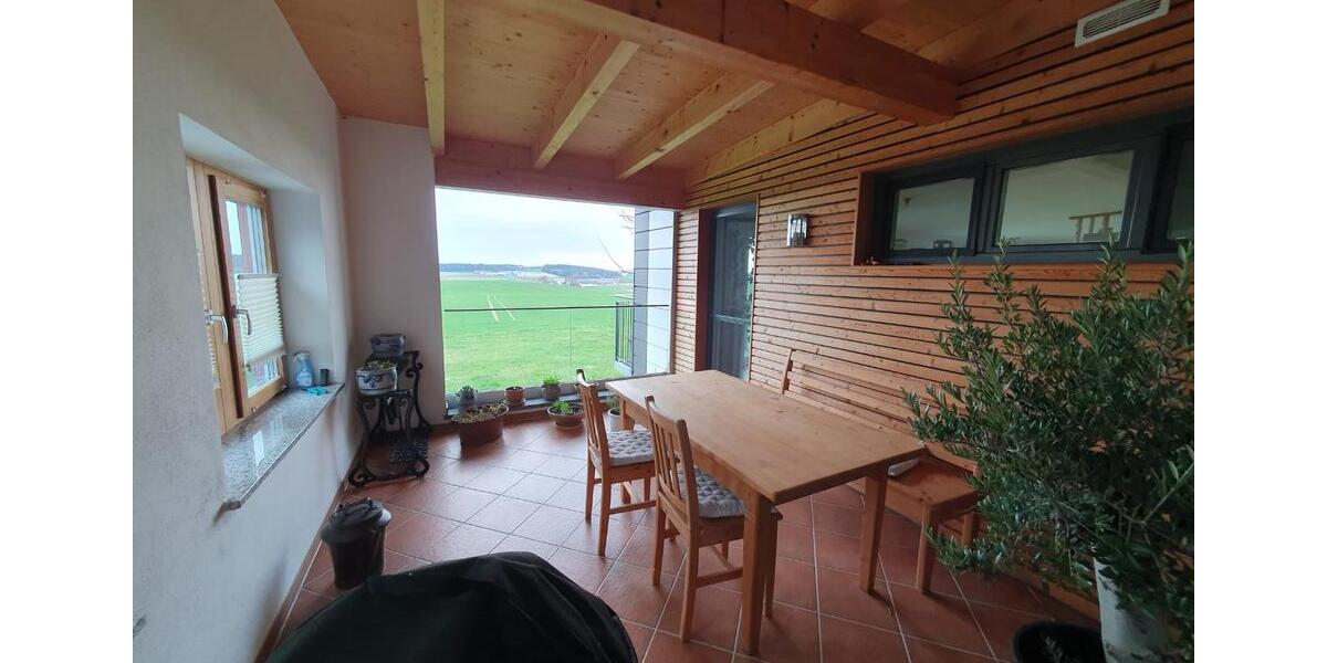 Etagenwohnung Hohenpolding - 3 Zimmer, 160 m&sup2;, 1.350&euro; | Angebot:26019941