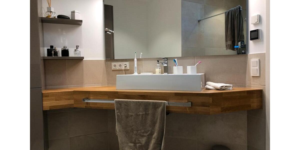 Wohnen auf Zeit, Luxus Penthouse Wohnung, komplett ausgestattet 2 zimmer