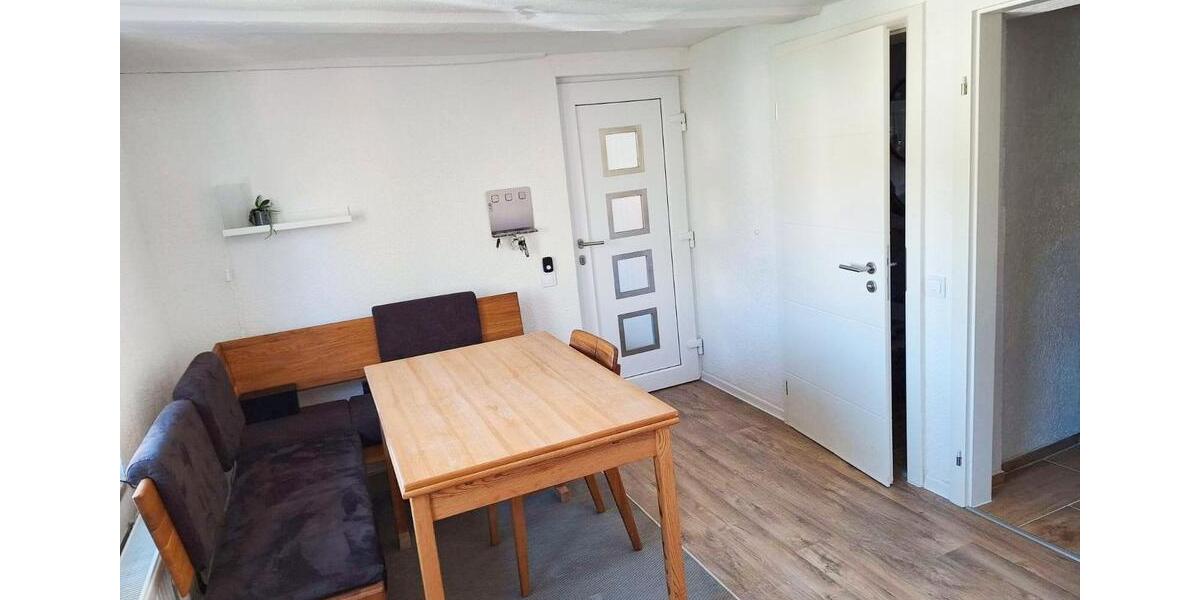 Etagenwohnung Wehretal - 3 Zimmer, 46 m&sup2;, 420&euro; | Angebot:26316288