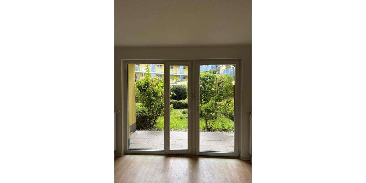 Etagenwohnung Solingen Mitte - 2 Zimmer, 62 m&sup2;, 313&euro; | Angebot:27189637