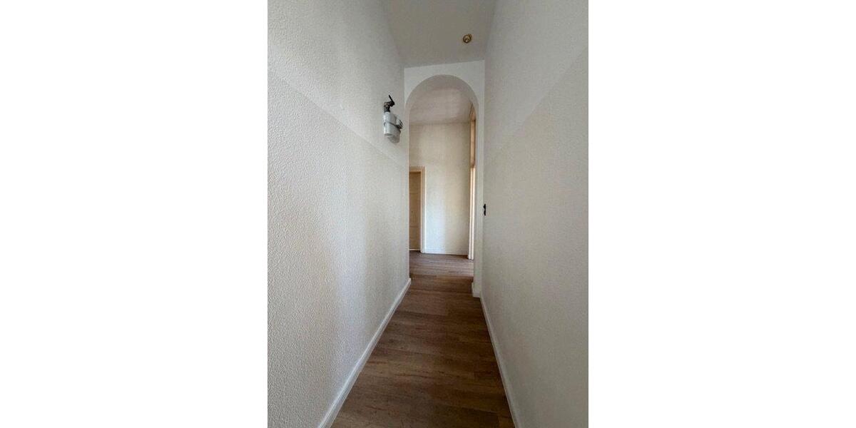 Etagenwohnung Wilhelmshaven - 5 Zimmer, 145 m&sup2;, 1.200&euro; | Angebot:26382279