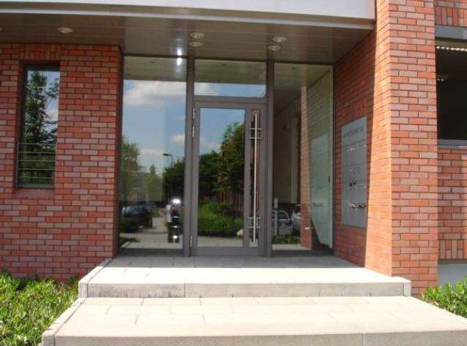 Gewerbeobjekt Meerbusch Büderich - 6 Zimmer, 135 m&sup2;, 1.800&euro; | Angebot:23984455