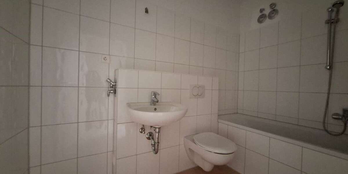 Etagenwohnung Berlin Märkisches Viertel - 1 Zimmer, 40 m&sup2;, 347&euro; | Angebot:26843844