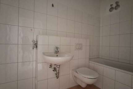 Wohnung Berlin Märkisches Viertel - 1 Zimmer, 40 m&sup2;, 347&euro; | Angebot:26843844