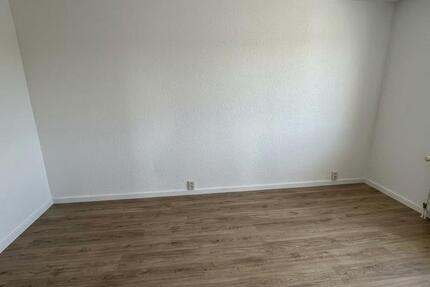 Wohnung Riesa Neuweida - 2 Zimmer, 50 m&sup2;, 410&euro; | Angebot:27632109