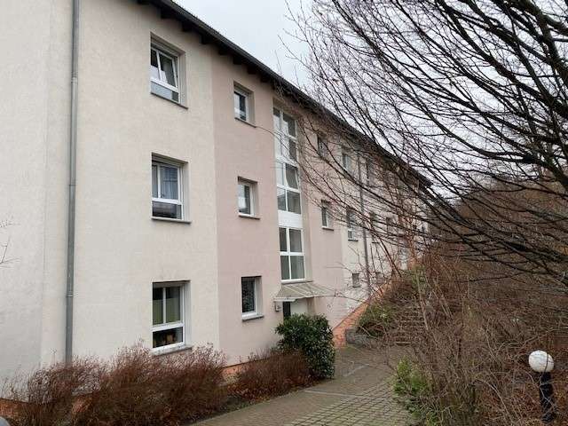 Wohnung zum Mieten in Hohenmölsen 490 € 70.68 m²