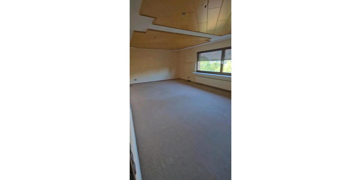 Einfamilienhaus Warburg - 4 Zimmer, 135 m&sup2;, 1.350&euro; | Angebot:24646481