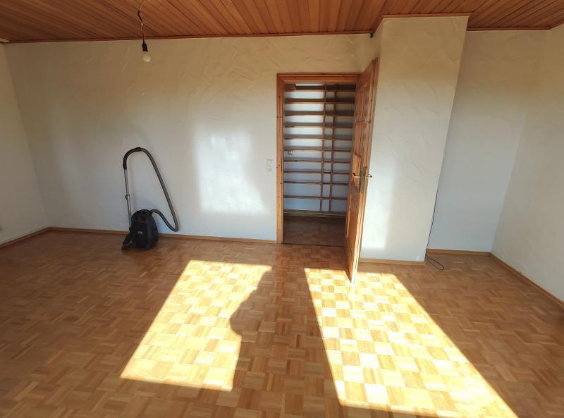 2 Zi. Whg. im 1. OG mit Dachterrasse, Stellplatz und Gartenmitbenutzung 2 zimmer