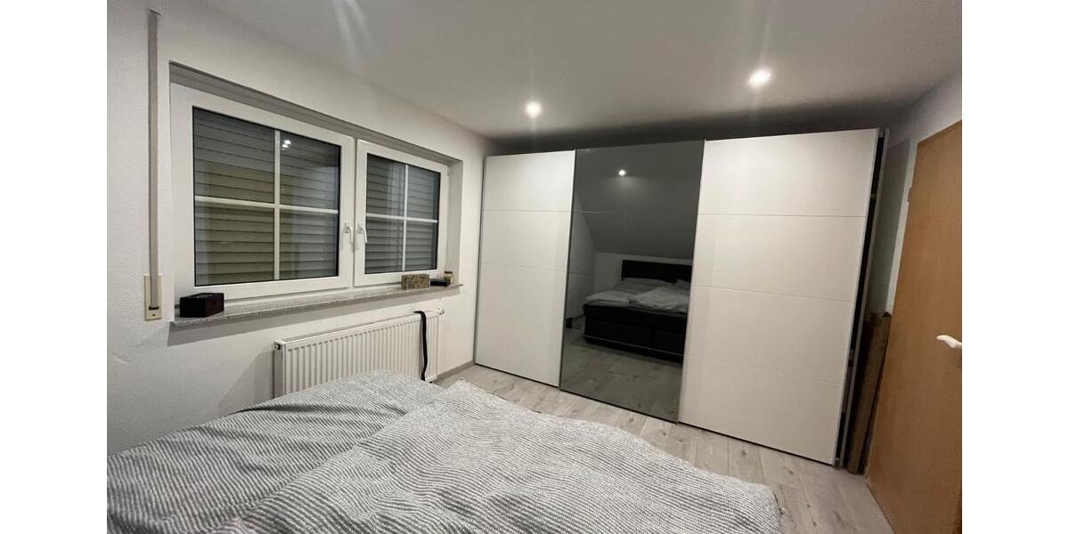 Dachgeschoßwohnung Illingen - 2.5 Zimmer, 66 m&sup2;, 1.150&euro; | Angebot:24514670