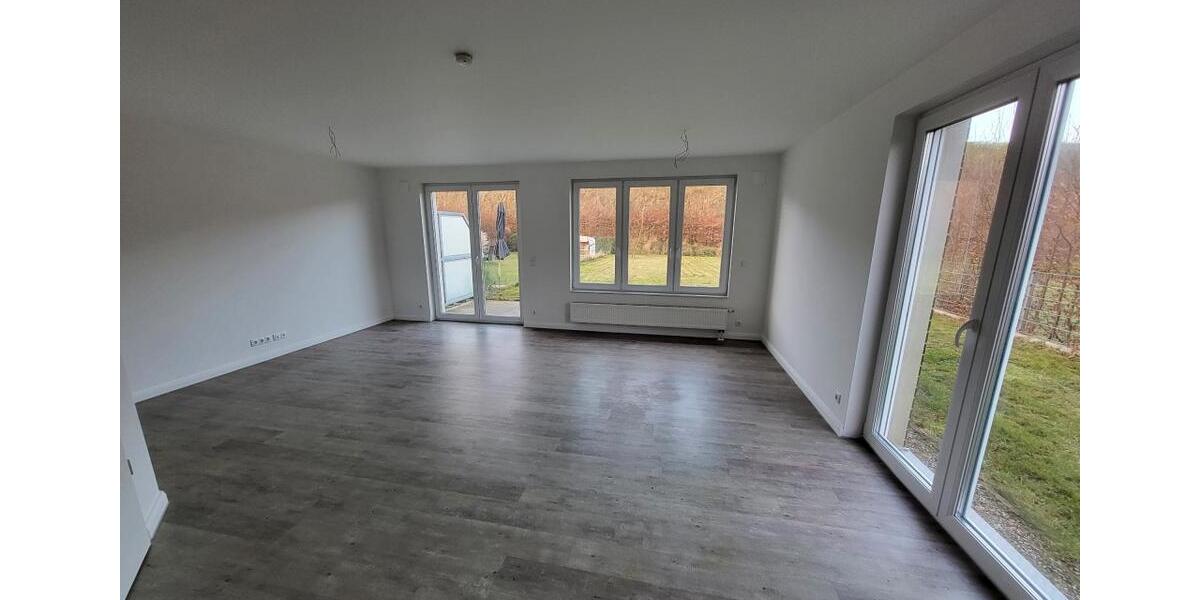 Doppelhaushälfte Scharbeutz - 4 Zimmer, 107 m&sup2;, 1.600&euro; | Angebot:23837964