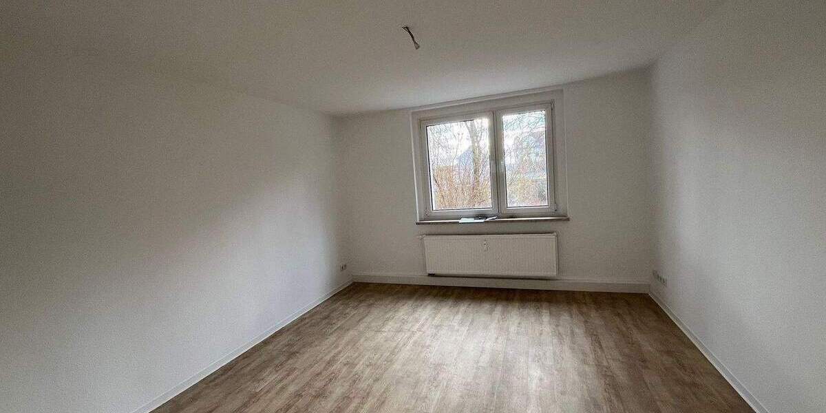 Etagenwohnung Zwickau Marienthal - 3 Zimmer, 56 m&sup2;, 249&euro; | Angebot:26834795
