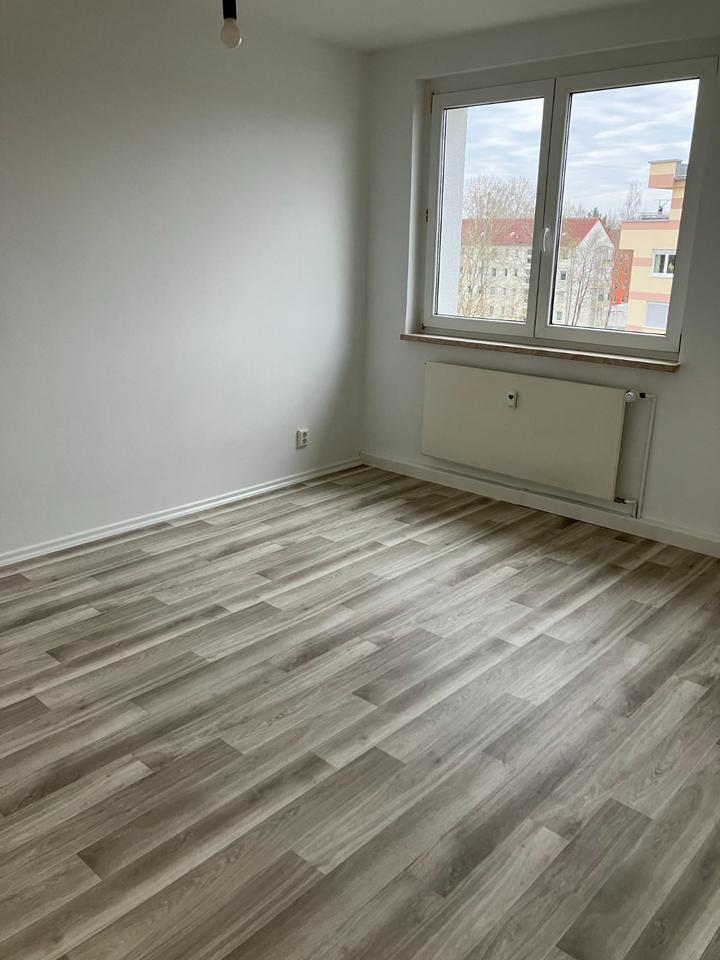 2-Raum-Wohnung | Balkon | Wolkenrasen