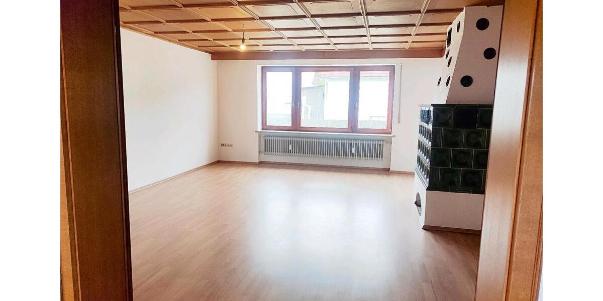 Doppelhaushälfte Neustadt an der Donau - 7 Zimmer, 156 m&sup2;, 1.200&euro; | Angebot:26628084