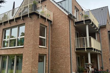 IMMOBILIEN GUMNIOR präsentiert: Barrierefreie Obergeschosswohnung inkl. Parkplatz und Einbauküche im Zentrum von Schüttorf 4 zimmer