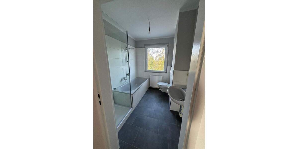 Etagenwohnung Leisnig Kroptewitz - 3 Zimmer, 65 m&sup2;, 355&euro; | Angebot:24826062