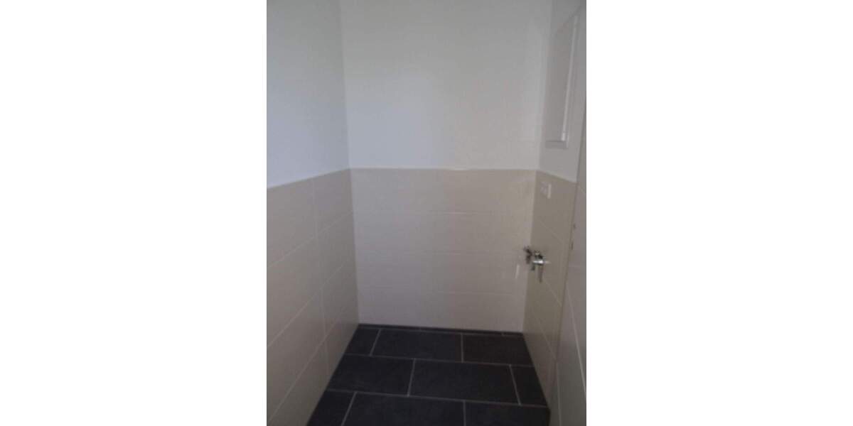 Terrassenwohnung Rathenow Rathenow West - 4 Zimmer, 145 m&sup2;, 1.160&euro; | Angebot:25665406