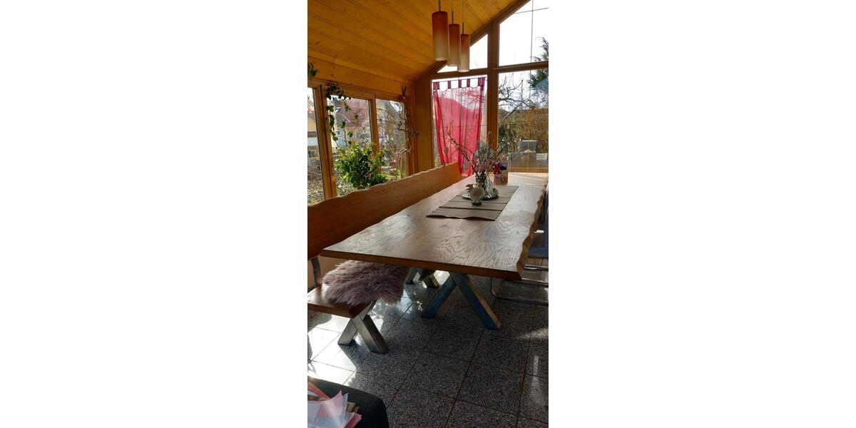 Einfamilienhaus Ortenburg - 10 Zimmer, 196 m&sup2;, 1.500&euro; | Angebot:25654867