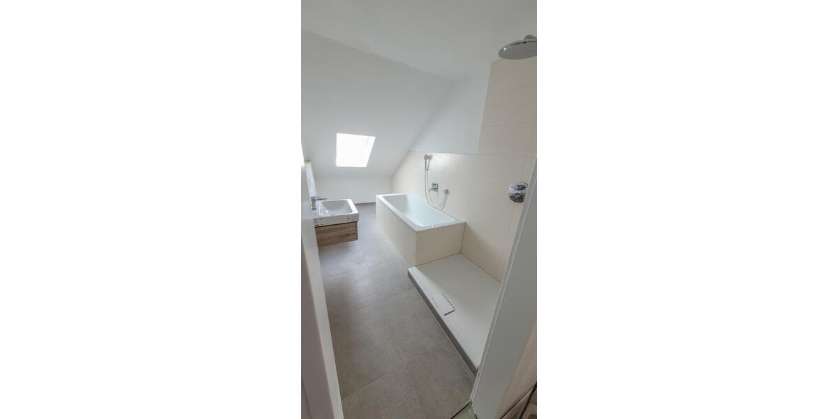Maisonettenwohnung Paderborn Elsen - 5 Zimmer, 133 m&sup2;, 1.310&euro; | Angebot:26356800