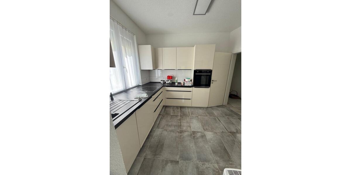 Etagenwohnung Stuttgart Hedelfingen - 3 Zimmer, 70 m&sup2;, 1.100&euro; | Angebot:26701166