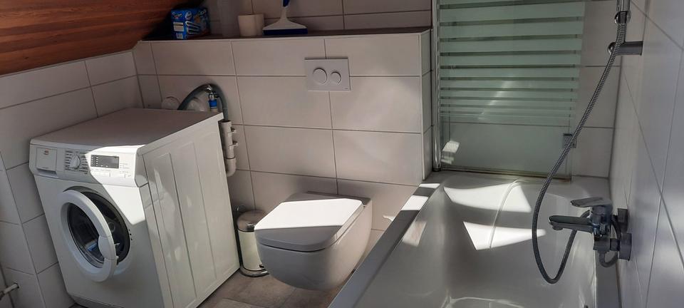 Dachgeschoßwohnung Klingenberg am Main - 3 Zimmer, 62 m&sup2;, 650&euro; | Angebot:26600563