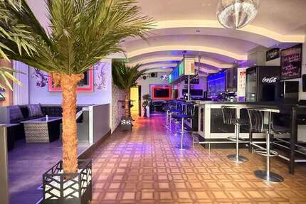 Voll ausgestattete Gastrofläche in Neunkirchen - Bar, Bistro oder Restaurant - sofort startklar zimmer