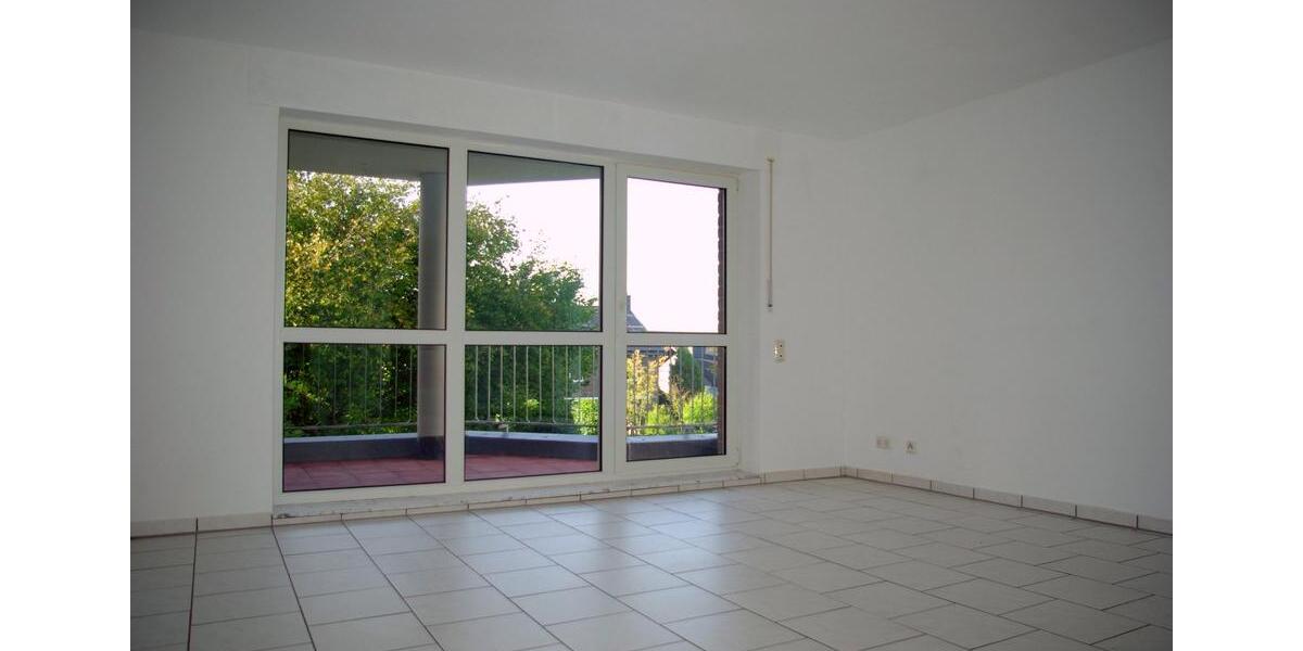 Hochparterre Roetgen - 3 Zimmer, 88 m&sup2;, 760&euro; | Angebot:26676657