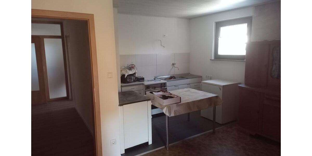 Einfamilienhaus Dellfeld - 6 Zimmer, 130 m&sup2;, 1.200&euro; | Angebot:26568338