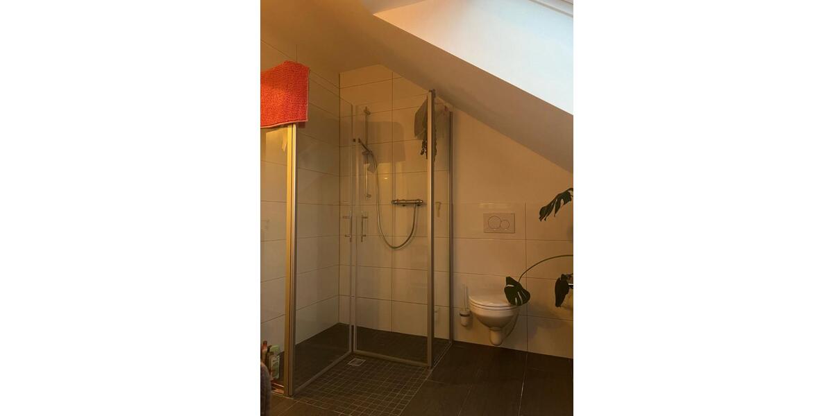 Dachgeschoßwohnung Recklinghausen Berghausen - 2.5 Zimmer, 65 m&sup2;, 688&euro; | Angebot:24859121